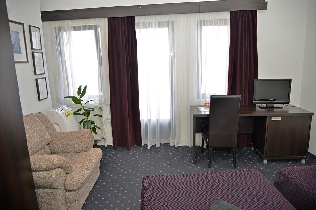 וראנג'ה Guest House Amico חדר תמונה