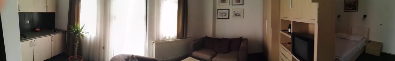 וראנג'ה Guest House Amico מראה חיצוני תמונה
